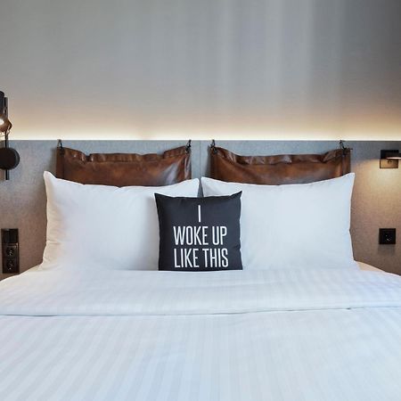 Moxy Hamburg City Екстериор снимка